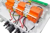 rozdzielnica-pv-1000v-dc-ac-2-stringi-fotowoltaika-stopien-ochrony-ip-ip65-kod-producenta-ver03