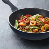 patelnia-wok-diamentowa-nieprzywierajaca-diamant-30-cm-kolor-czarny-marka-orion