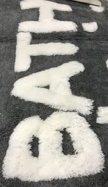 chilai-home-dywanik-lazienkowy-napis-bath-100x60-cm-szary