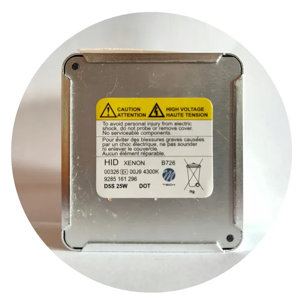 zarowka-reflektor-przeciwmglowy-m-tech-zmd5s43-model-d5s-waga-z-opakowaniem-0-15-kg