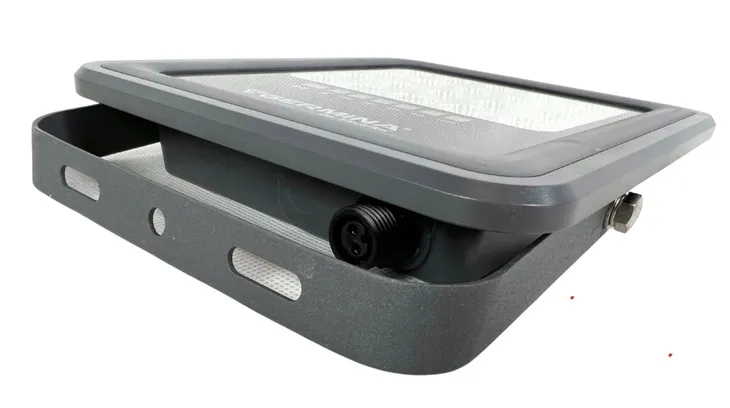 naswietlacz-led-100w-5000k-800lm-ip65-germina-kolor-czarny