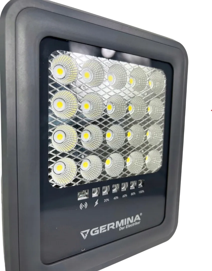 naswietlacz-led-100w-panel-solarny-premium-pilot