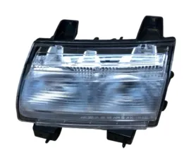 jeep-wrangler-iv-17-migacz-przedni-z-pozycja