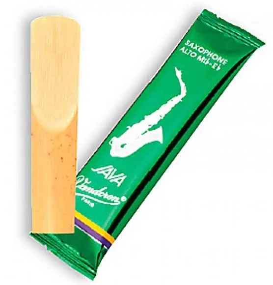 stroik-do-saksofonu-vandoren-waga-z-opakowaniem-0-03-kg