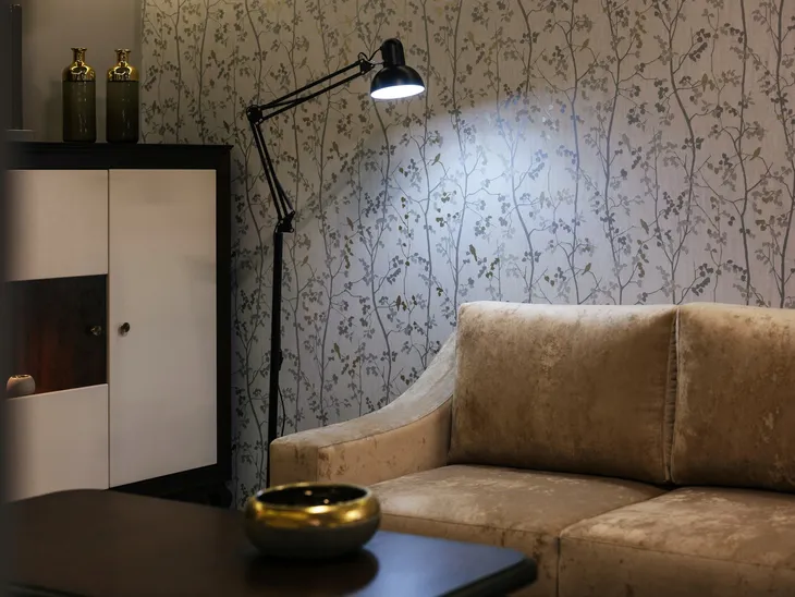 lampa-podlogowa-stojaca-led-e27-loft-nowoczesna-czarna-regulowana-do-salonu-glebokosc-produktu-23-cm