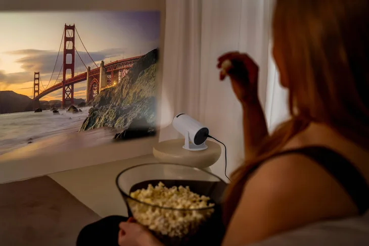 projektor-lcd-tracer-vision-pro-bialy-zlacza-hdmi