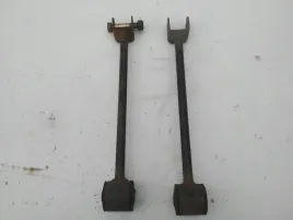 nissan-x-trail-t30-2001-08-2007r-wahacz-tuleja-lacznik-tyl-gumy-tuleje