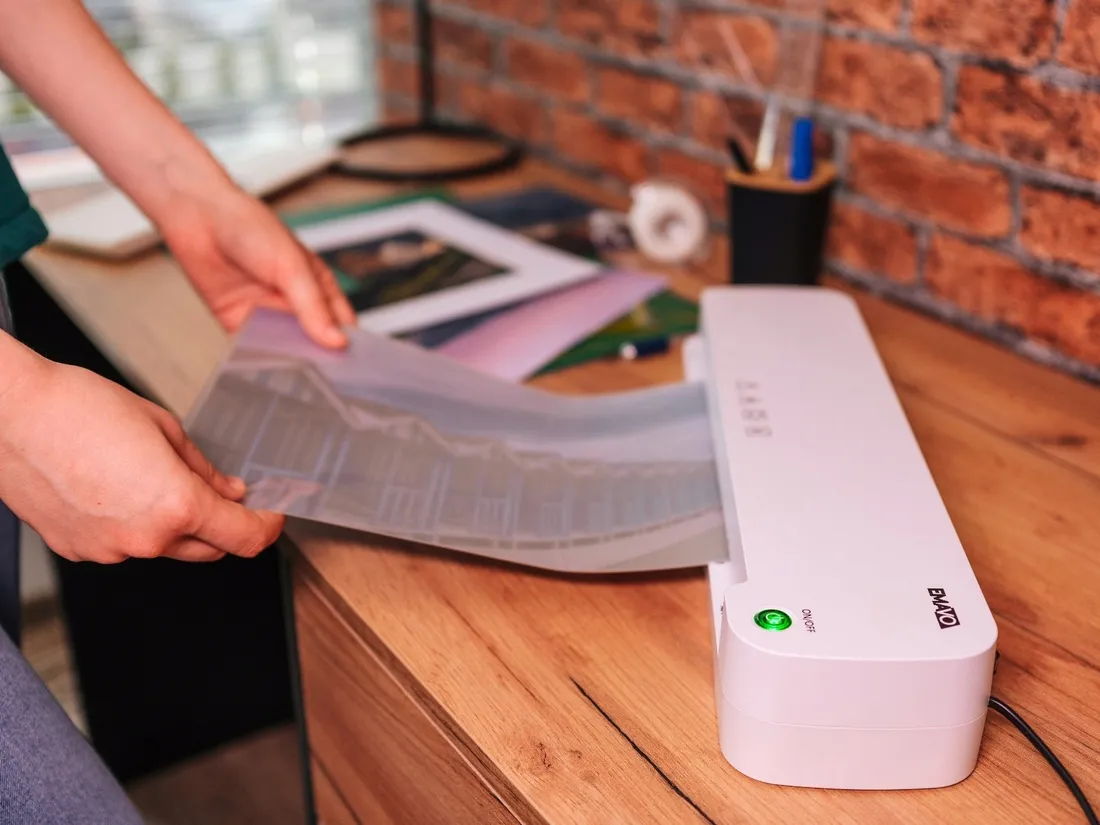 laminator-emavo-emanis47448-na-goraco