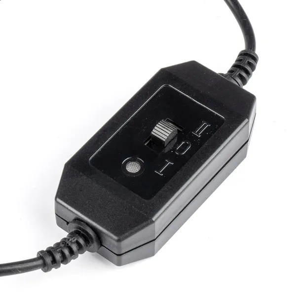 wentylator-samochodowy-amio-03003-12v-kod-producenta-03003-producent-amio