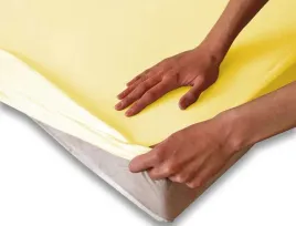 ochraniacz-na-materac-darymex-200-x-140-cm