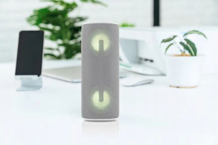 glosnik-bluetooth-jvc-xs-e423g-szary-funkcje-odpornosc-na-zachlapanie