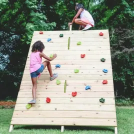 kamienie-uchwyty-skalki-do-wspinaczki-scianka-10