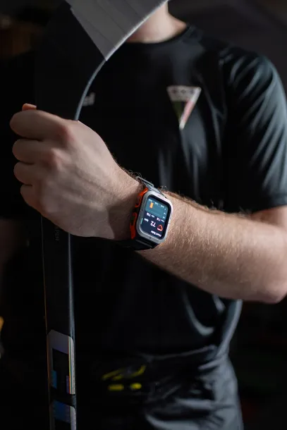 smartwatch-maxcom-fw67-titan-pro-wodoodporny-wyswietlacz-ips-pomaranczowy-system-operacyjny-android