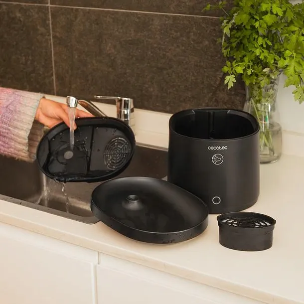 dozownik-wody-dla-zwierzat-cecotec-pumba-2500-refresh-smart-automatyczny-pojemnosc-2500-ml-marka-cecotec