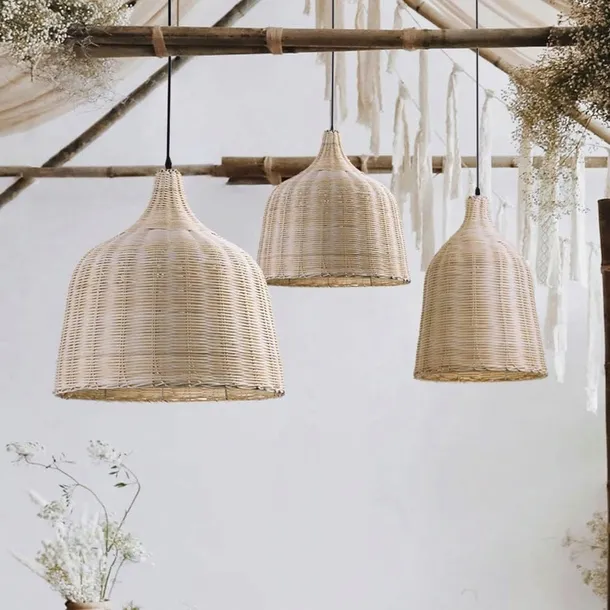 lampa-wiszaca-boho-naturalna-brazowa-bambusowa-pleciona-app1645-material-dominujacy-drewno