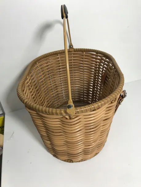 przedni-koszyk-rowerowy-polygon-marka-polygon