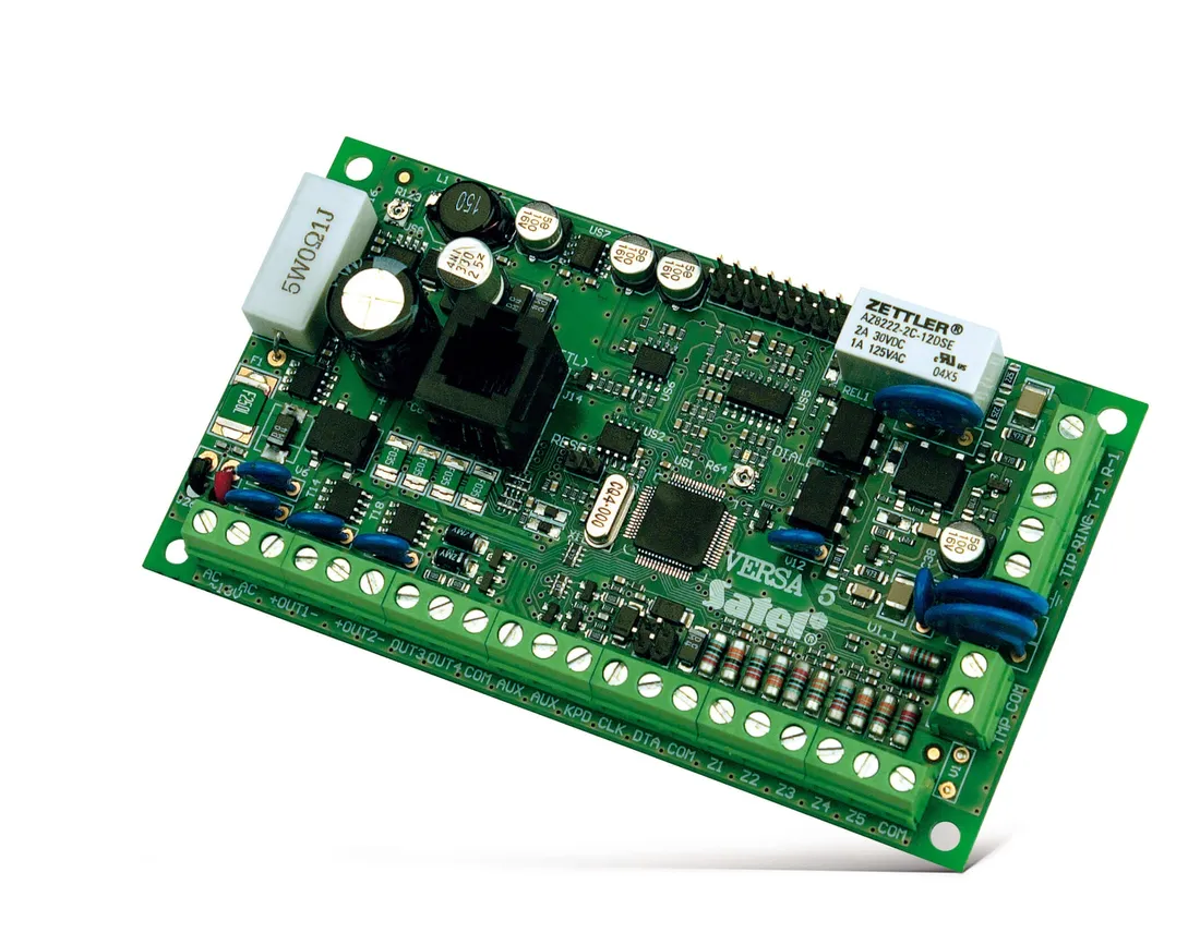 centrala-alarmowa-satel-versa-5