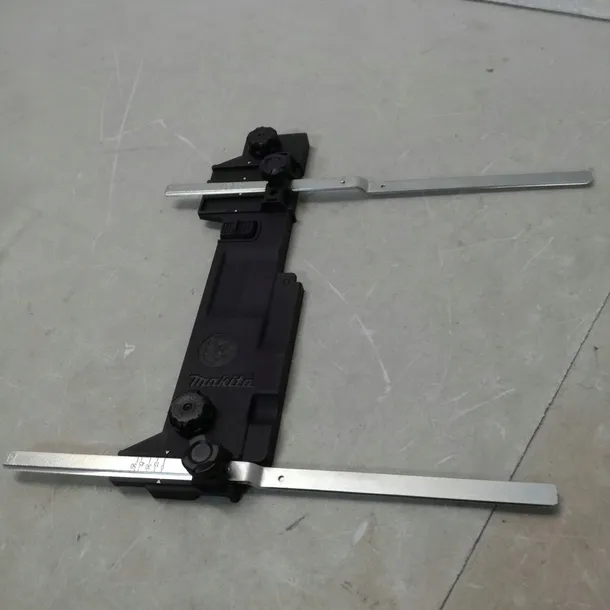 prowadnica-adapter-makita-do-dhs680-waga-z-opakowaniem-1-kg-rodzaj-prowadnica