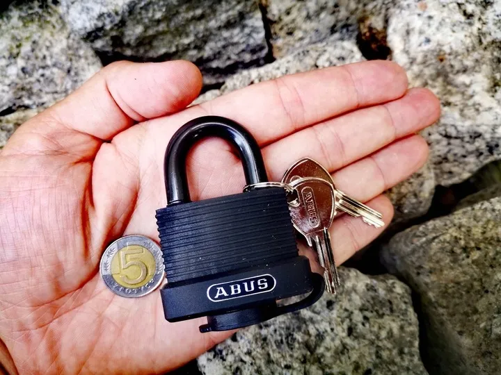 abus-10-szt-klodka-jarzmowa-system-jednego-klucza-kod-producenta-10x-70-45