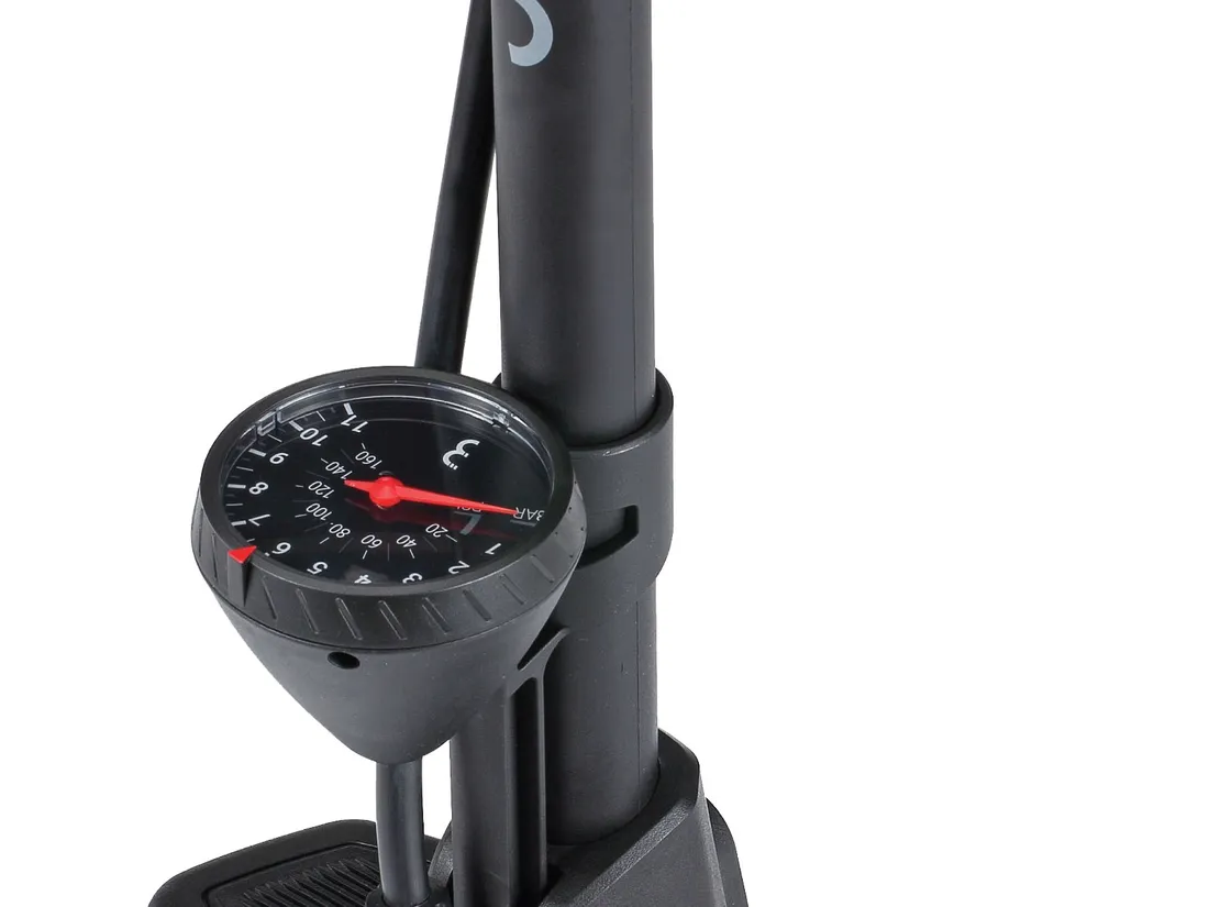 pompka-podlogowa-bbb-cycling-airwave-bfp-20-czarny