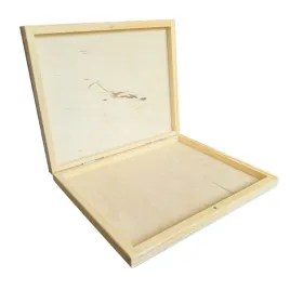 pudelko-z-pokrywka-zamykane-na-magnez-do-przechowywania-na-prezent-22x18cm