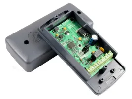 odbiornik-sos-sygnalow-uprzywilejowanych-syrena