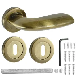 klamka-wewnetrzna-handmet-szyld-z-otworem-na-klucz