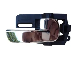 prawa-klamka-wewnetrzna-tyl-nissan-navara-2005-14