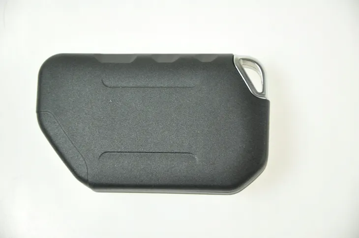 jeep-wrangler-iv-4-gladiator-kluczyk-pilot-keyless-jakosc-czesci-zgodnie-z-gvo-p-zamiennik-o-jakosci-porownywalnej-do-oryginalu