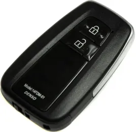 toyota-land-cruiser-prado-avalon-c-hr-prim-kluczyk