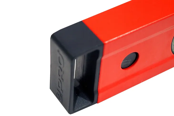 poziomica-pro-40cm-czerwona-magnetyczna-kod-producenta-30101a3040