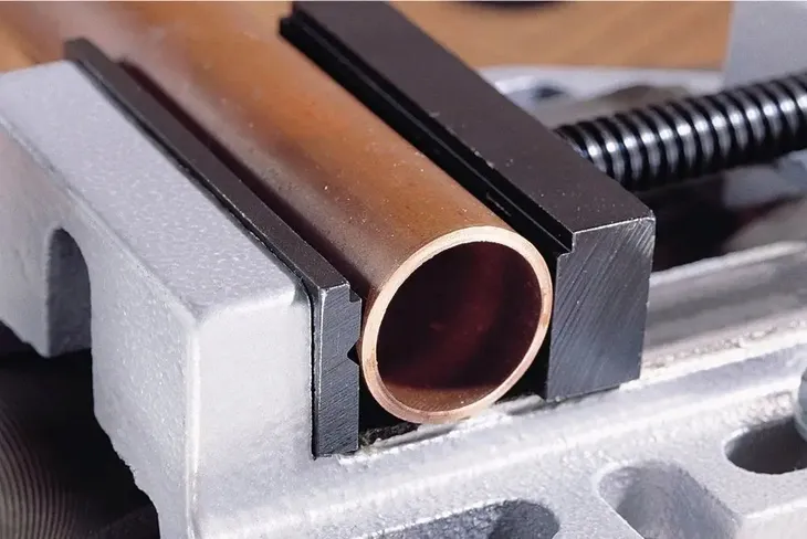 imadlo-maszynowe-wolfcraft-1-mm-marka-wolfcraft-maksymalny-rozstaw-szczek-1-mm