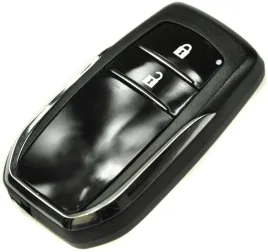 toyota-corolla-cross-rav-4-yaris-gr-kluczyk-pilot