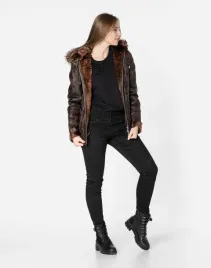 ciepla-kurtka-damska-ocieplana-futerkiem-617-1-xxl