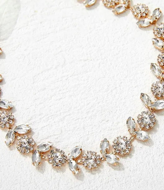 ozdoba-slubna-do-wlosow-rodzaj-opaska