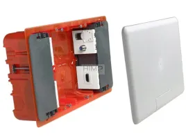 puszka-batibox-multimedialna-legrand-080195