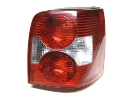 lampa-tylna-prawa-vw-passat-b5-00-kombi