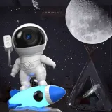 projektor-gwiazd-lampka-nocna-glosnik-bluetooth-astronauta-aplikacja-4k-hd-waga-z-opakowaniem-0-82-kg