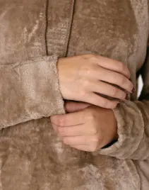 cieply-pluszowy-komplet-dresowy-damski-spodnie-bluza-z-futerka-6361-4-l-xl