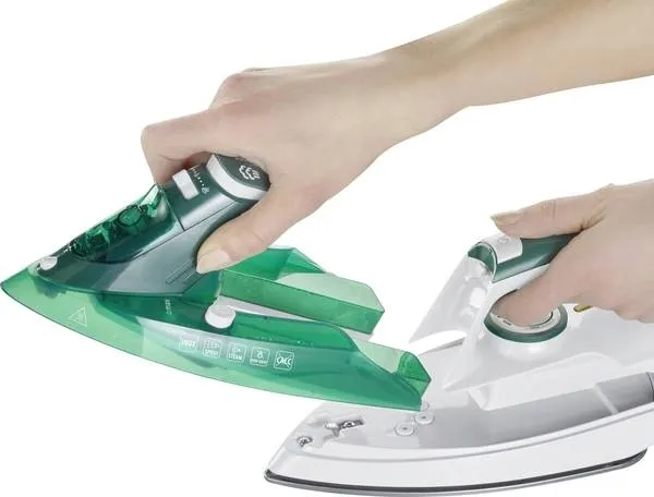 zelazko-severin-ba3261-2400-w-kolor-dominujacy-zielony