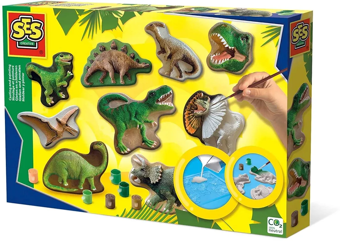 ses-creative-casting-and-painting-dinosaur-world