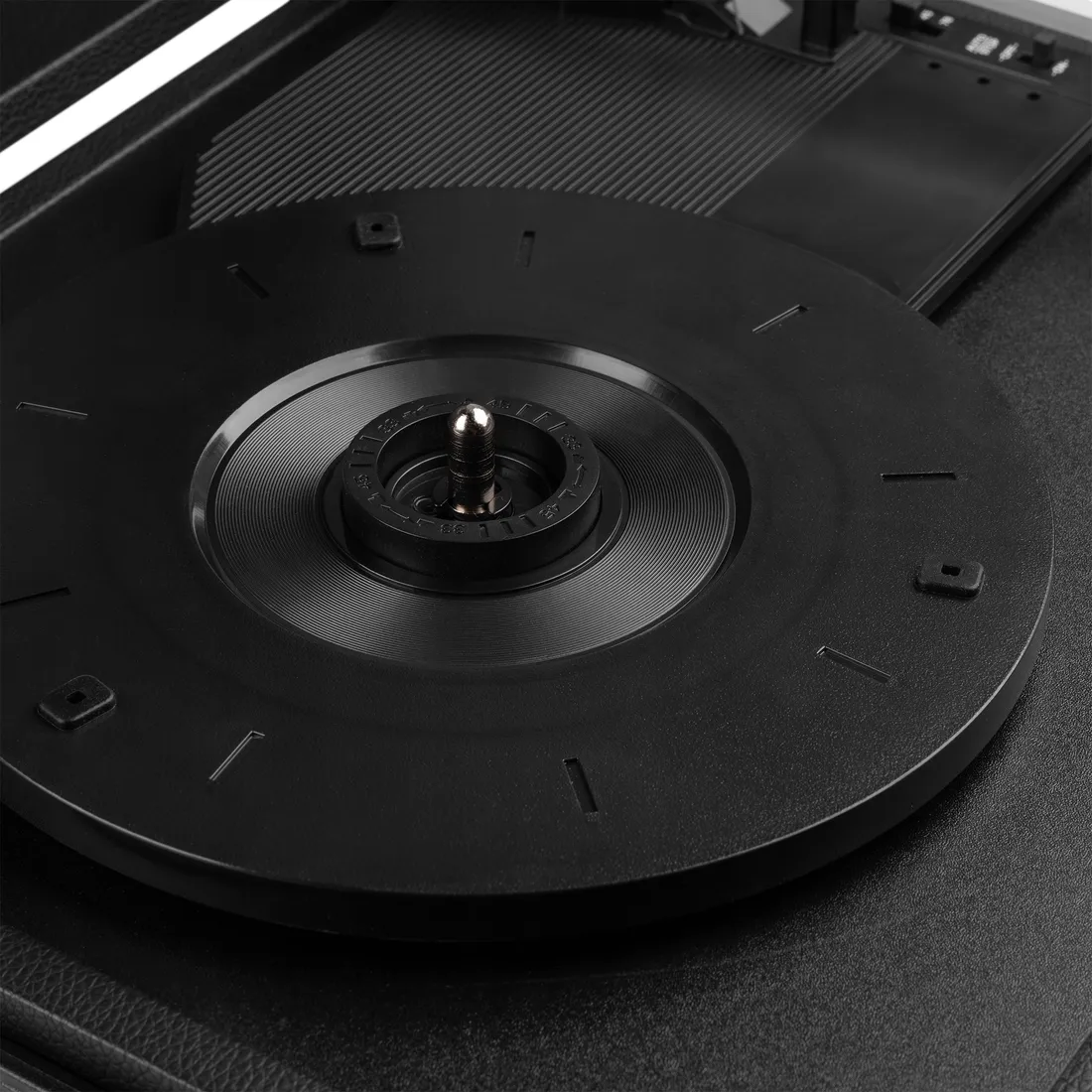gramofon-audizio-retro-walizkowy-czarny-wbudowane-glosniki-3-predkosci-kod-producenta-102-035