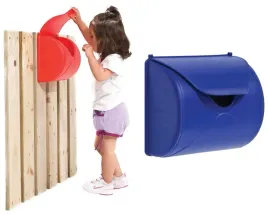 skrzynka-na-listy-na-plac-zabaw-dla-dzieci-niebies