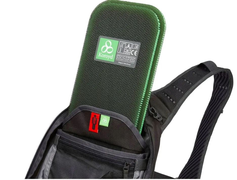 plecak-thule-rail-12-l-czarny