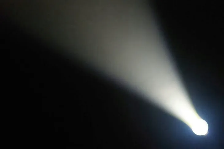 reflektor-beamz-ps6wb-model-ps6wb