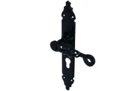 klamka-do-furtek-i-bram-najder-dlugi-szyld-z-otworem-na-wkladke