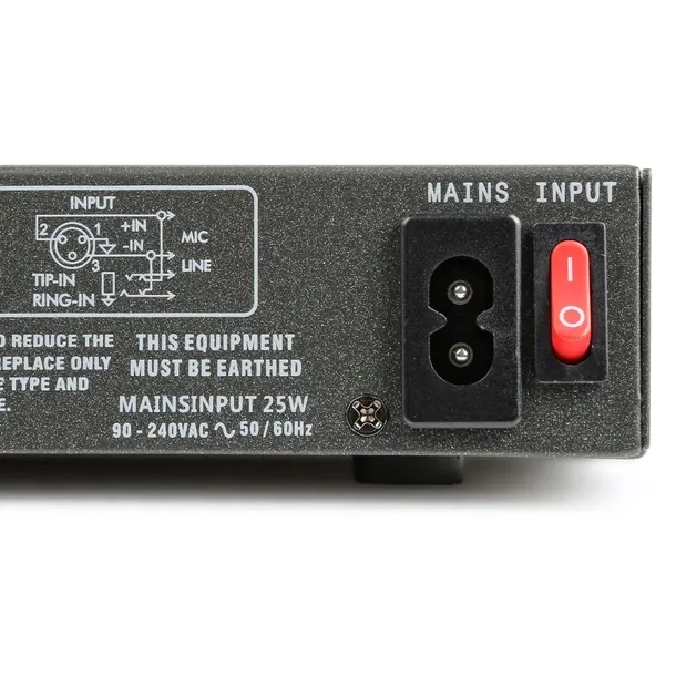 mikser-estradowy-7-kanalowy-vonyx-usb-phantom-rca-marka-vonyx-model-vmm-f701