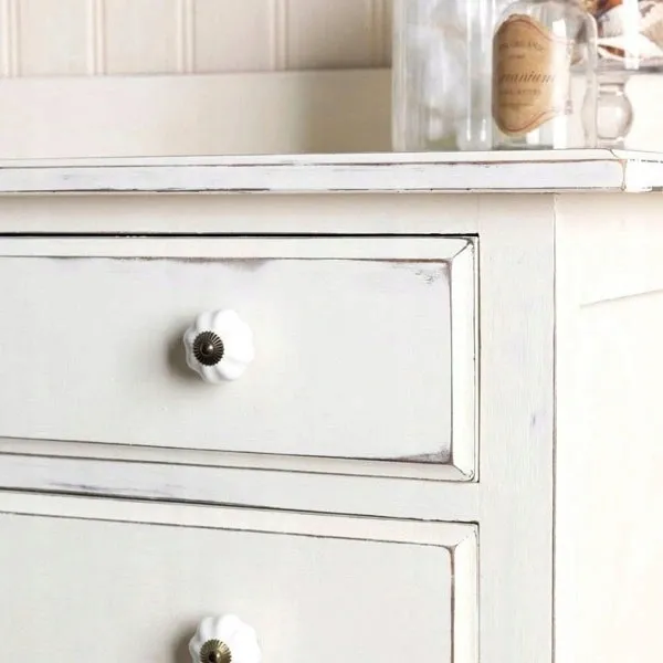 rust-oleum-wosk-do-mebli-bialy-400ml-przeznaczenie-do-drewna