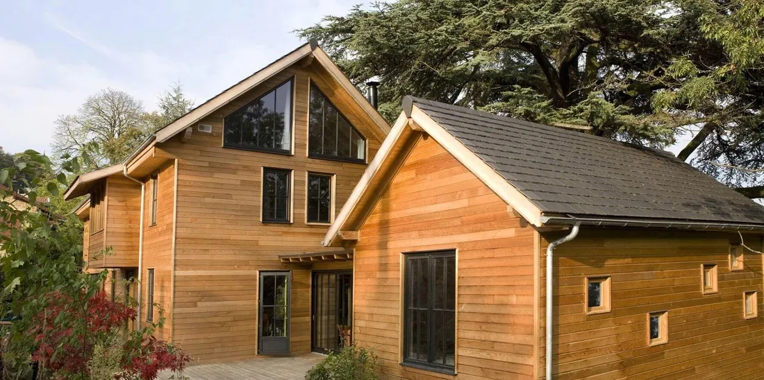 lakierobejca-v33-5-l-brazowy-satyna