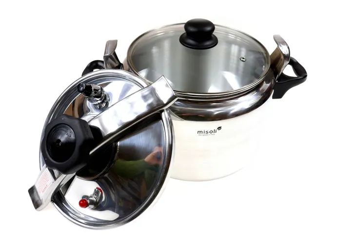 szybkowar-garnek-cisnieniowy-mpm-mgs-07-7l-czarny-waga-z-opakowaniem-3-61-kg